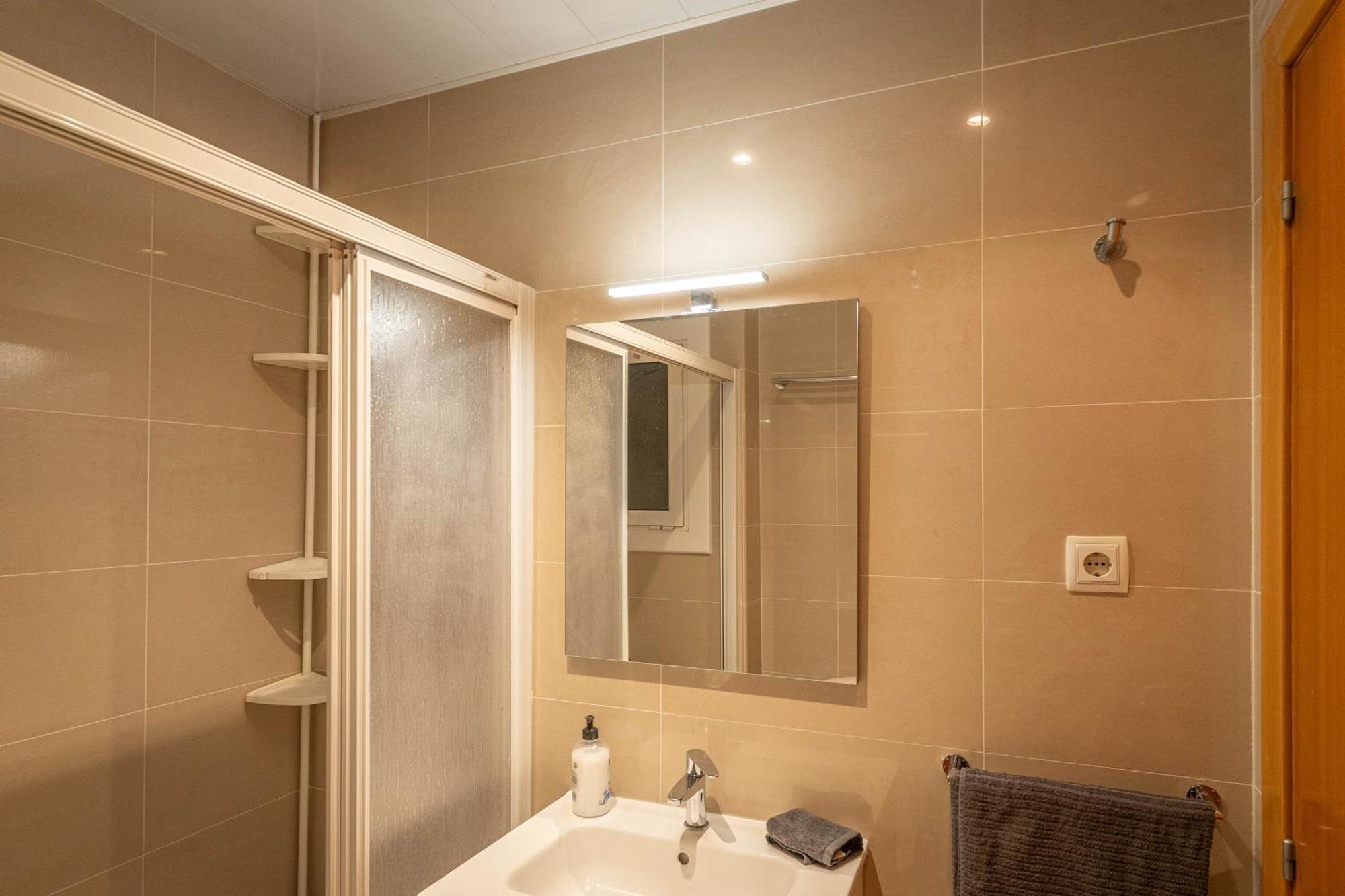 Lindo Apartamento Vila De Gracia Barcelona Exteriör bild